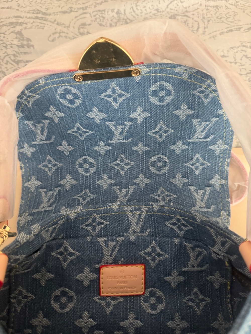 Louis Vuitton Blue Monogram Denim Travel Bag & Small Crossbody Set - Picture 4 of 6